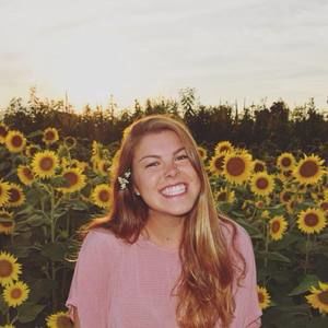 Meet your Posher, Kylee